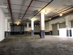 Bth Centre (D19), Warehouse #458206251